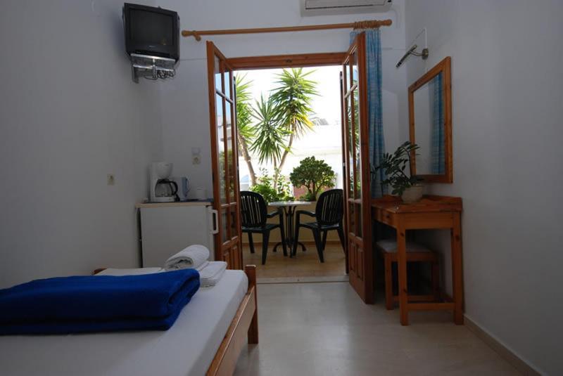 Flisvos Rooms Plakiás Quarto foto